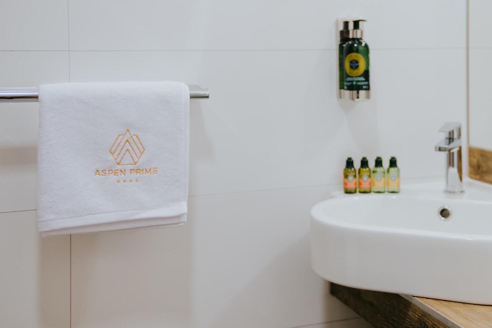 Aspen Prime Ski & Bike Resort - Basen, Sauna, Jacuzzi, Silownia W Cenie Pobytu グウホワジ エクステリア 写真